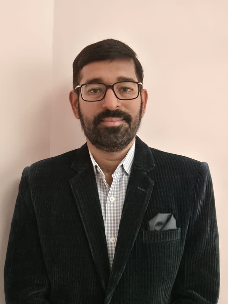 Portrait of Mr. Piyush Chaprod, Partner